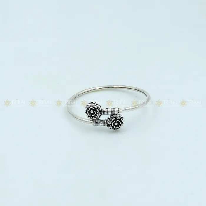 TRIBAL ORNAMENTS Bracelets 925 sterling silver handmade double flower design stylish kada bangle bracelet tribal jewelry nsk880 TRIBAL ORNAMENTS Bracelets 925 sterling silver handmade double flower design stylish kada bangle bracelet tribal jewelry nsk880