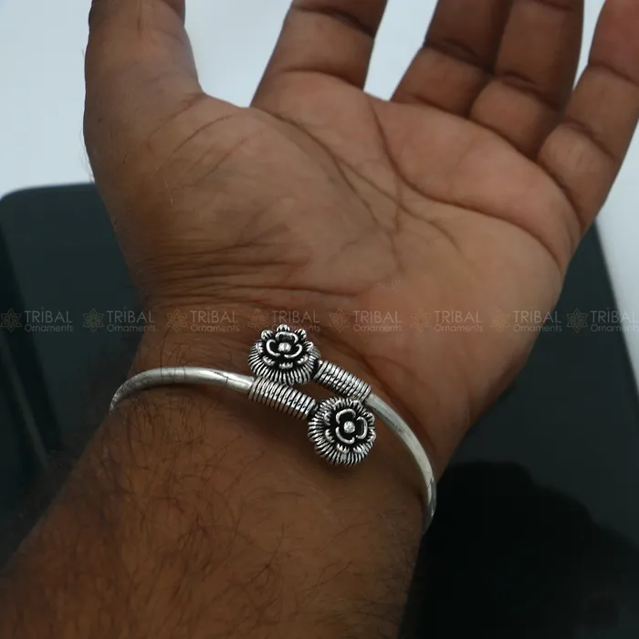 TRIBAL ORNAMENTS Bracelets 925 sterling silver handmade double flower design stylish kada bangle bracelet tribal jewelry nsk880 TRIBAL ORNAMENTS Bracelets 925 sterling silver handmade double flower design stylish kada bangle bracelet tribal jewelry nsk880