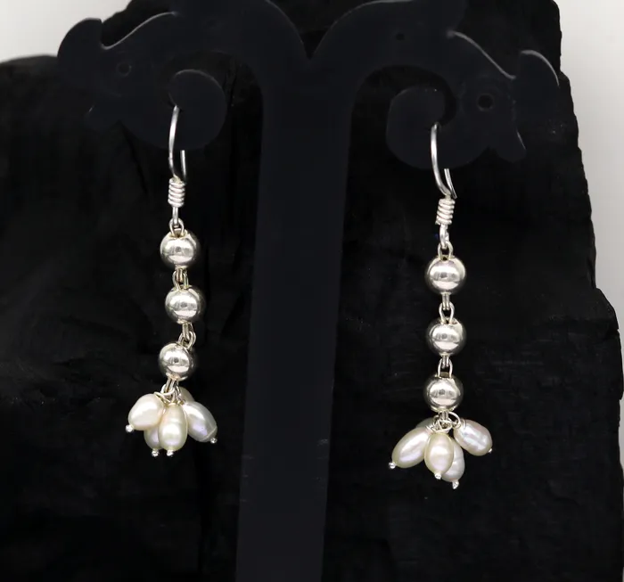 TRIBAL ORNAMENTS Earrings 925 sterling silver handmade hoops earring natural fresh water pearl earring amazing customized bridesmaid pearl drop dangle earring ear477
