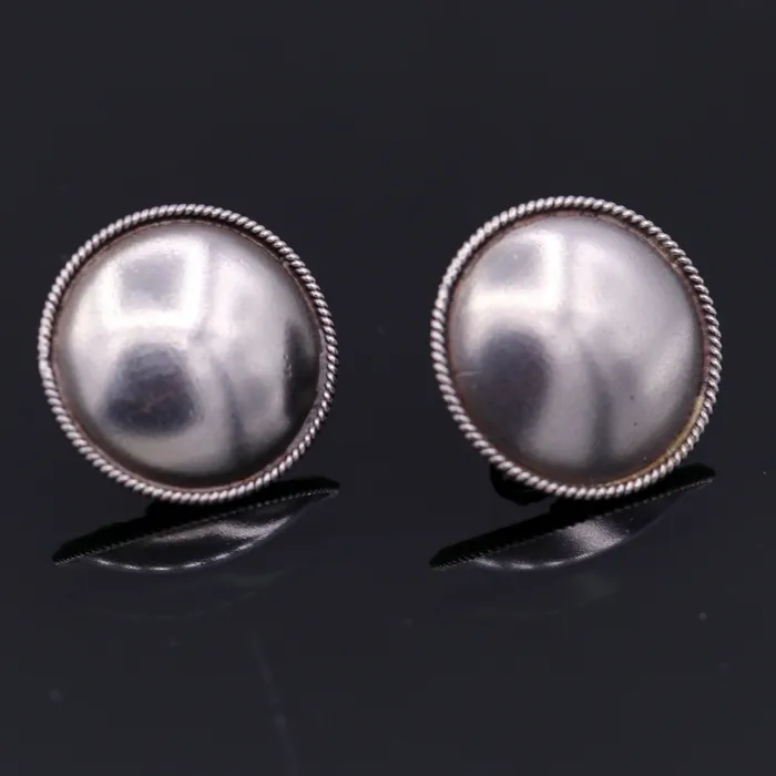 TRIBAL ORNAMENTS High quality 925 sterling silver plain style handmade round design fabulous Stud earrings tribal jewelry from Rajasthan india s526 Earrings