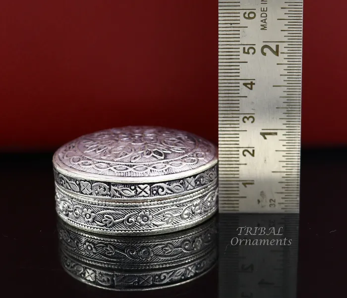 TRIBAL ORNAMENTS Necklaces 2 wide Vintage style 925 sterling silver handmade trinket box eye kajal box container box kumkum box sindur box brides gift stb714