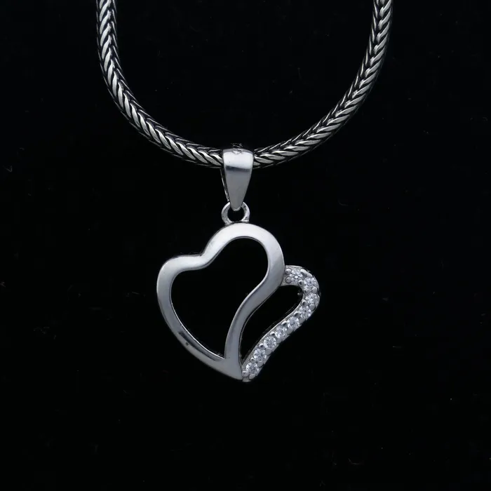 TRIBAL ORNAMENTS Necklaces 925 Sterling silver heart design diamond pendant nsp937