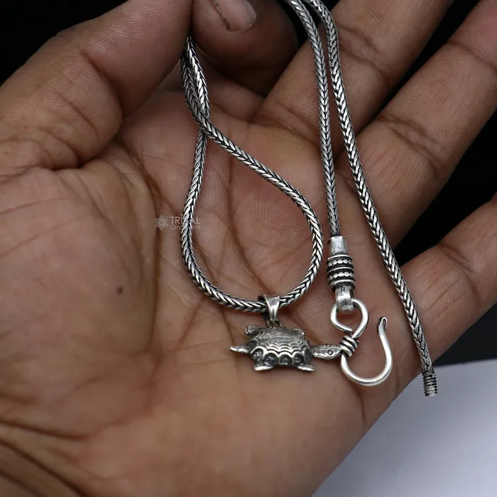 TRIBAL ORNAMENTS Necklaces 925 sterling silver unique design TORTOISE pendant wheat chain necklace locket best gifting jewelry Nsp718 TRIBAL ORNAMENTS Necklaces 925 sterling silver unique design TORTOISE pendant wheat chain necklace locket best gifting jewelry Nsp718