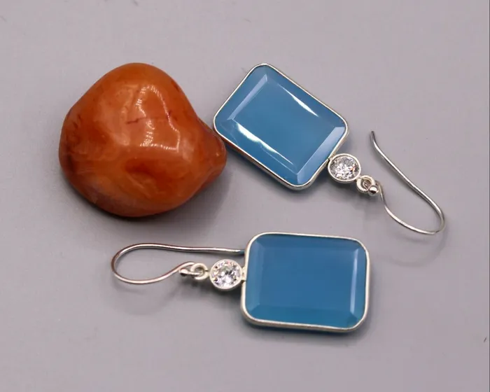 TRIBAL ORNAMENTS Pretty sky blue quartz stone 925 sterling silver drop dangle hoops earrings s124 Earrings
