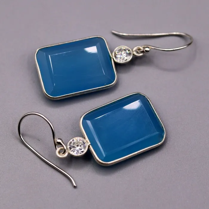 TRIBAL ORNAMENTS Pretty sky blue quartz stone 925 sterling silver drop dangle hoops earrings s124 Earrings