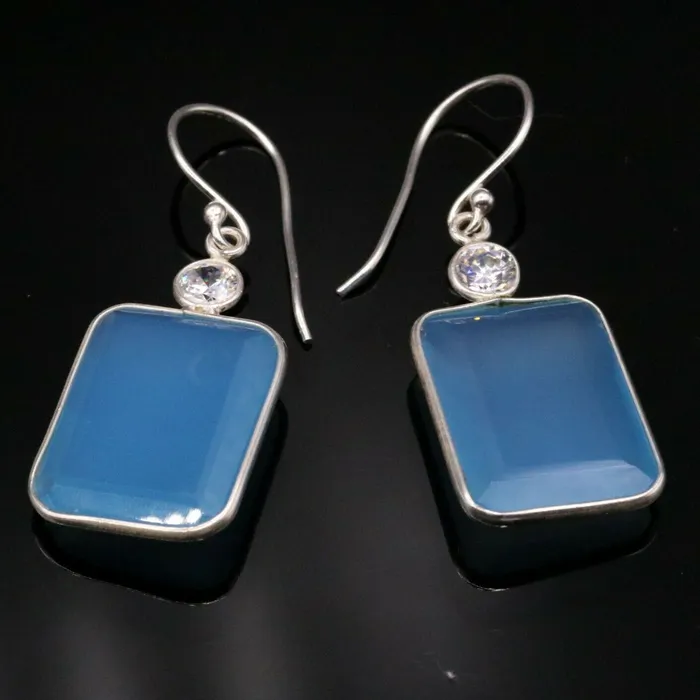 TRIBAL ORNAMENTS Pretty sky blue quartz stone 925 sterling silver drop dangle hoops earrings s124 Earrings