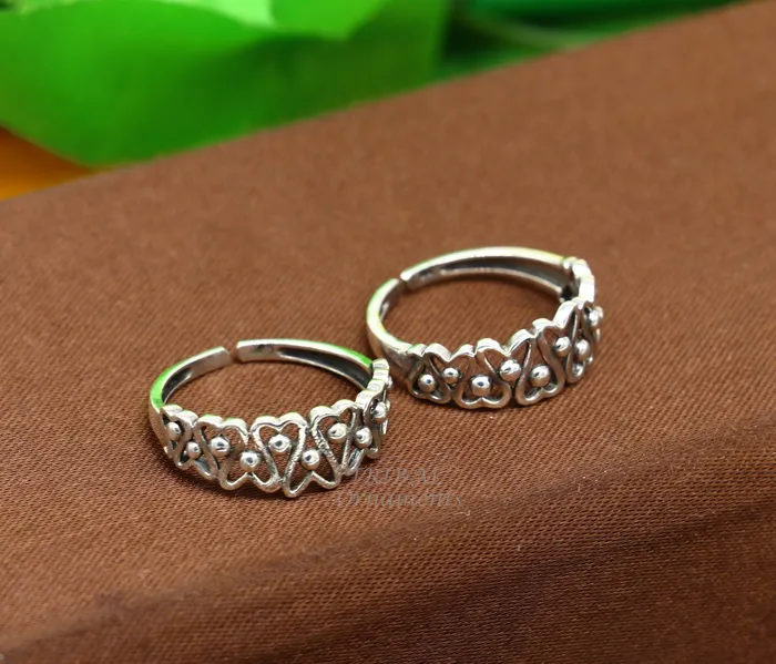 TRIBAL ORNAMENTS Rings 925 sterling silver uniquely handcrafted flower style oxidized toe rings best brides wedding jewelry tribal jewelry ytr17 TRIBAL ORNAMENTS Rings 925 sterling silver uniquely handcrafted flower style oxidized toe rings best brides wedding jewelry tribal jewelry ytr17