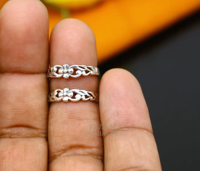 TRIBAL ORNAMENTS Rings 925 sterling silver uniquely handcrafted vintage style oxidized toe rings best brides wedding jewelry tribal jewelry ytr14