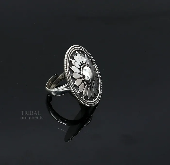 TRIBAL ORNAMENTS Rings floral design 925 sterling solid silver fabulous craftsmanship vintage design tribal adjustable ring band for women Rajasthan India ring495