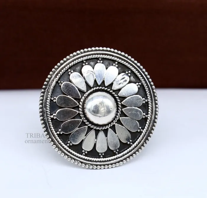 TRIBAL ORNAMENTS Rings floral design 925 sterling solid silver fabulous craftsmanship vintage design tribal adjustable ring band for women Rajasthan India ring495