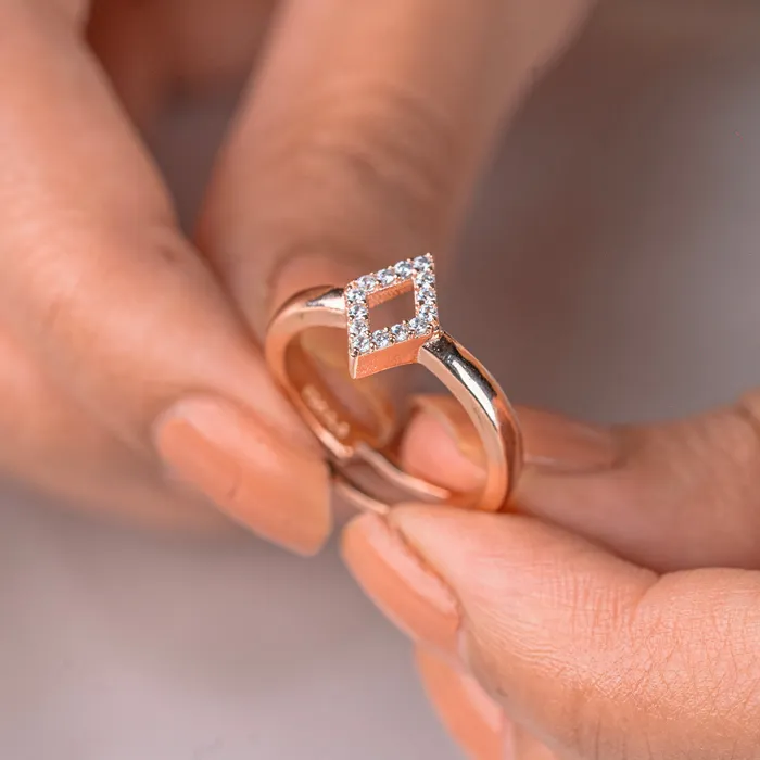 TRIBAL ORNAMENTS Rings Kite shape rose gold silver ring