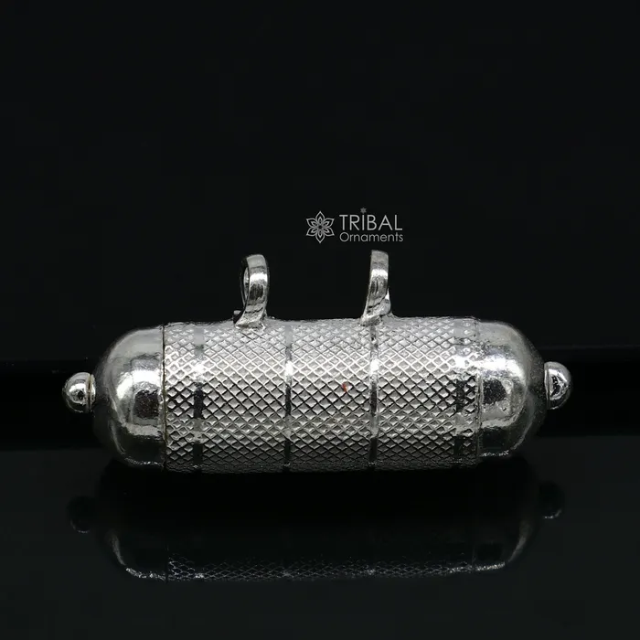 Unique sterling silver handmade gorgeous round shape vintage amulet box pendant mantra box silver tabiz kavacham tribal jewelry nsp591 TRIBAL ORNAMENTS Necklaces