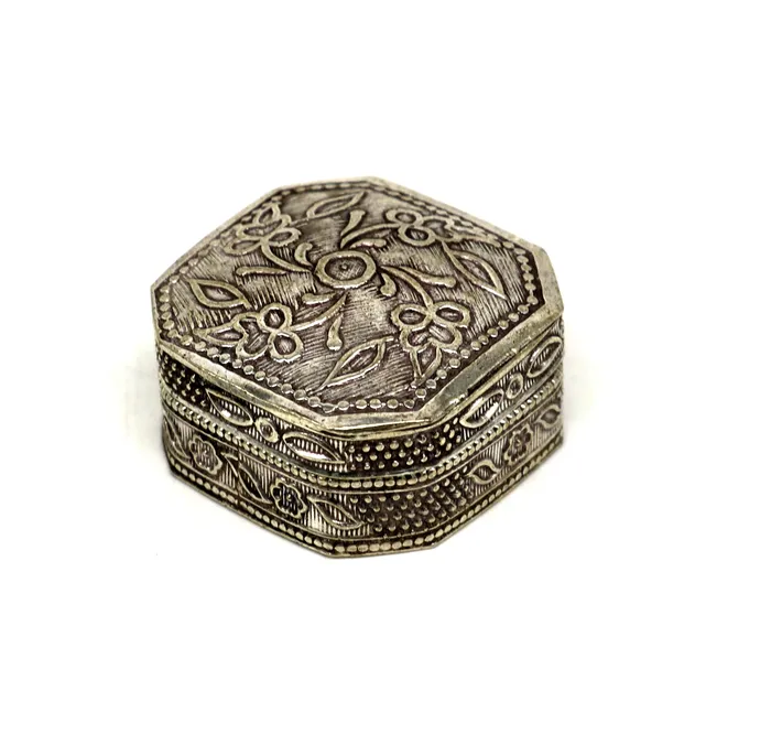Vintage antique design Solid silver handmade trinket box eye kajal box container box kumkum box sindur box best brides gift stb110 TRIBAL ORNAMENTS Necklaces