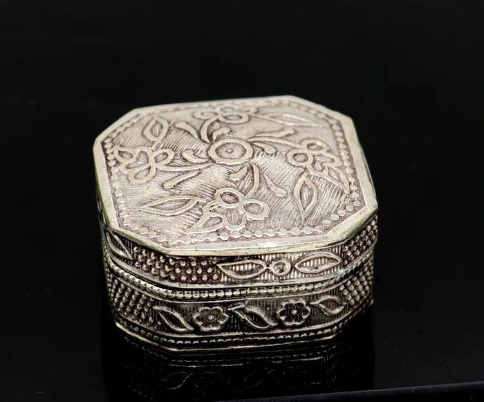 Vintage antique design Solid silver handmade trinket box eye kajal box container box kumkum box sindur box best brides gift stb110 TRIBAL ORNAMENTS Necklaces