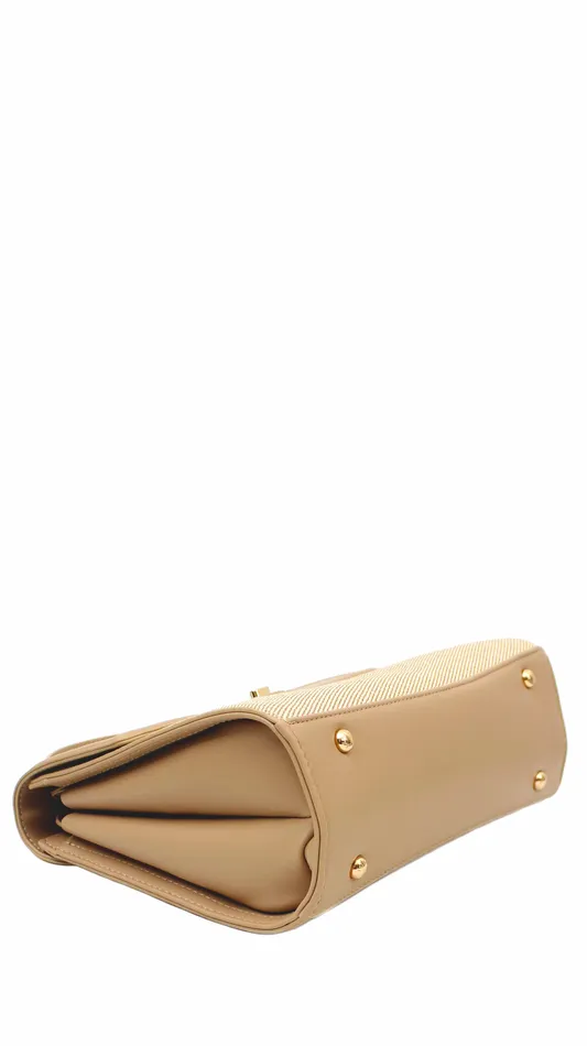 Women Hand Bag 14989B Walkeaze Earrings