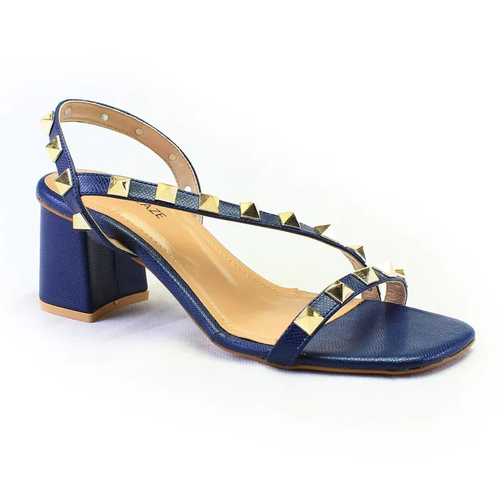 Women Sandals 61931S Walkeaze Earrings